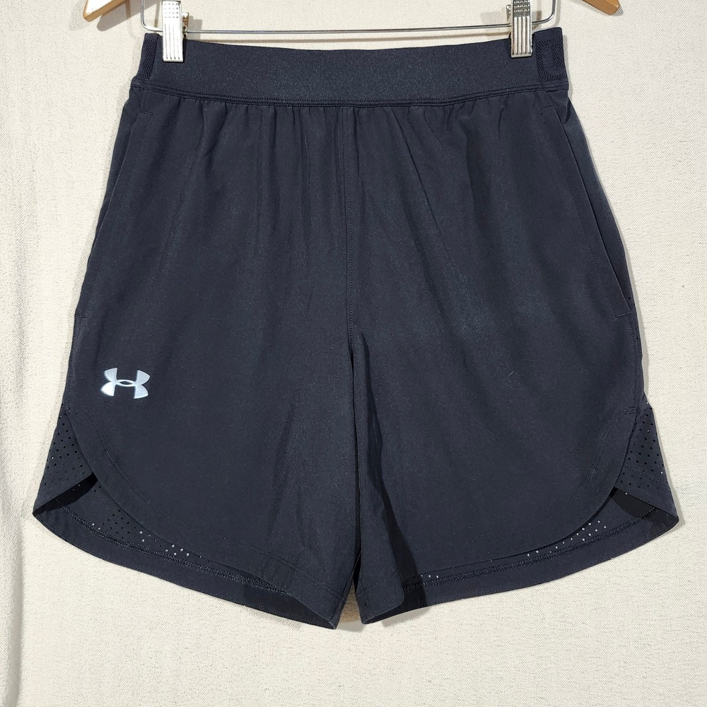 Under Armour Mens Black Fitted Running Shorts Laser Perforated Size Medium 5in